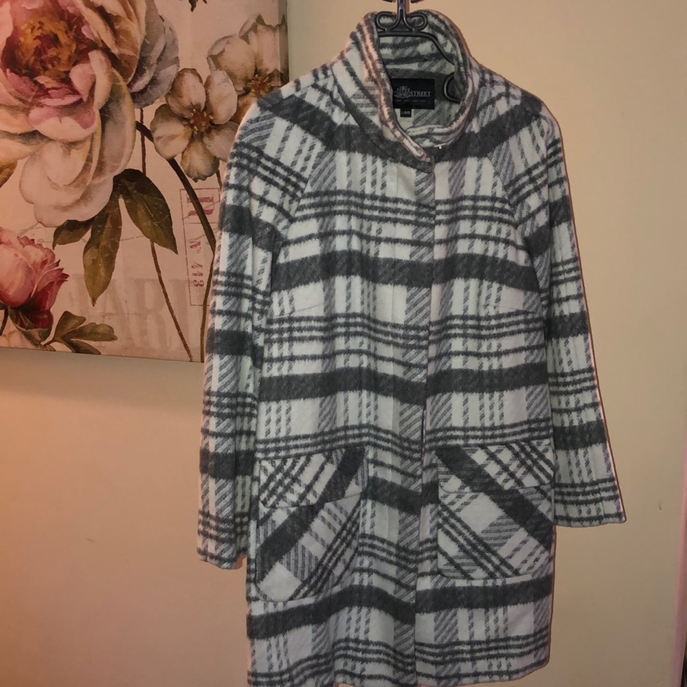 NEW Cocoon Coat
